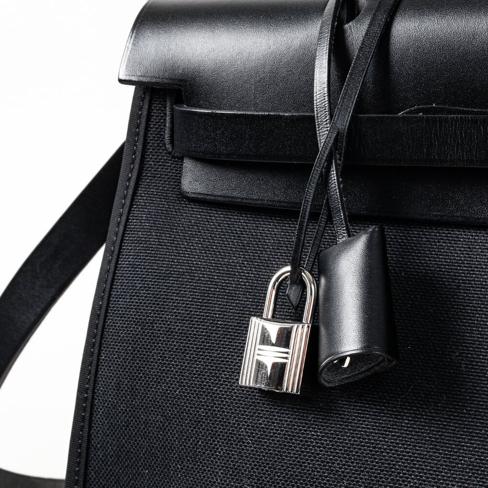 SOLD - Hermes Herbag Zip 31 Bag - Picture 11 of 16